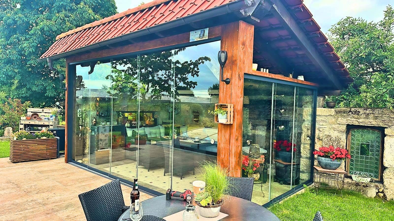 DELUXE Glasschiebewand nach Maß